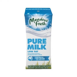 Sữa tươi Ít béo Meadow Fresh 200ml